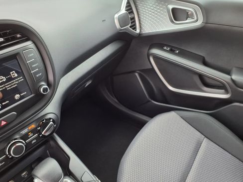 New 2025 Kia Soul LX image 26