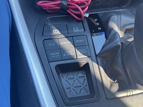 Used 2023 Toyota RAV4 XLE image 14