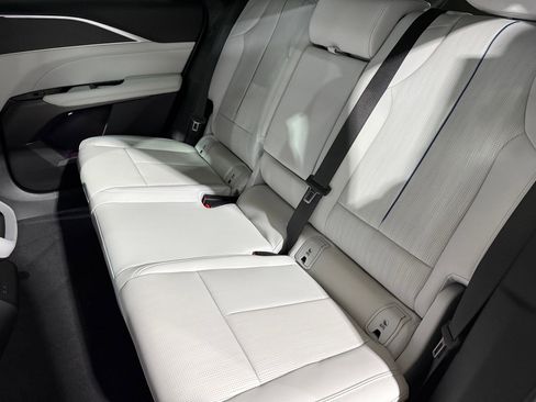 New 2026 Cadillac Lyriq Sport AWD/4WD image 39