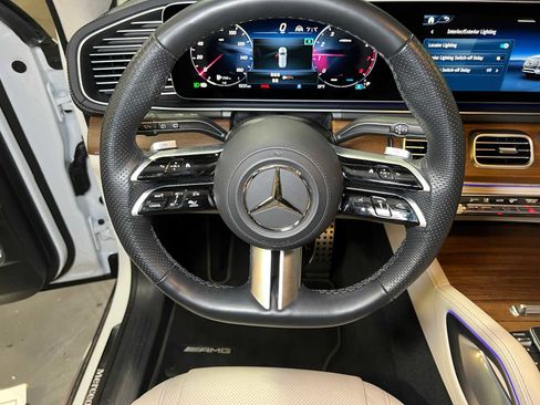 Certified 2024 Mercedes-Benz GLS 580 4MATIC image 26