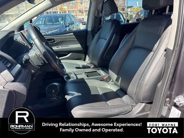 Used 2024 Honda Odyssey EX-L image 6