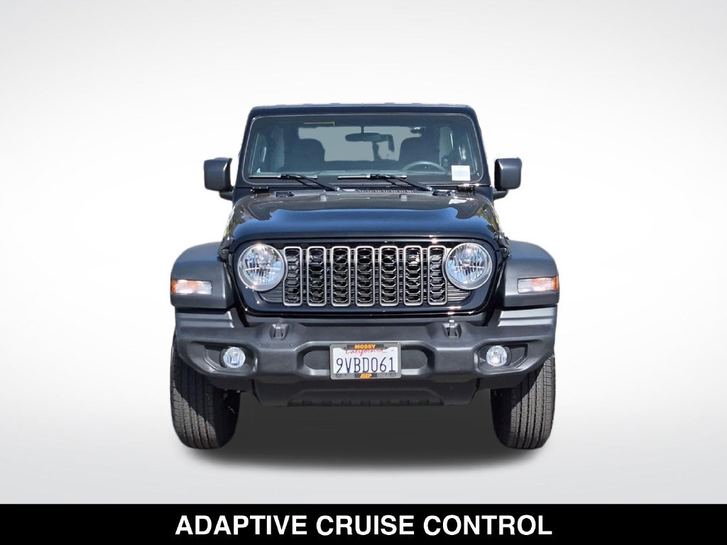 Used 2025 Jeep Wrangler Sport AWD/4WD image 4