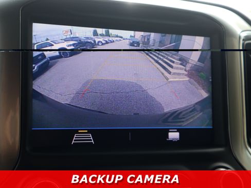 Used 2020 Chevrolet Silverado 1500 RST w/ RST Value Package AWD/4WD image 19