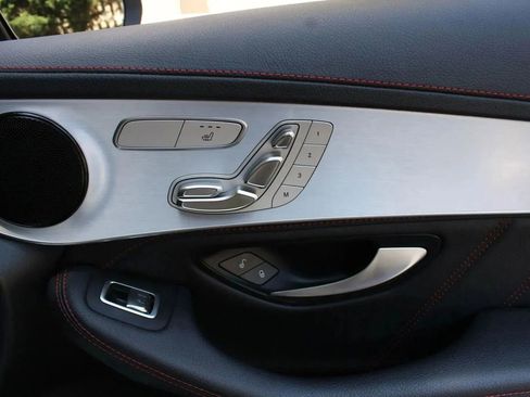 Used 2019 Mercedes-Benz GLC 43 AMG 4MATIC image 35