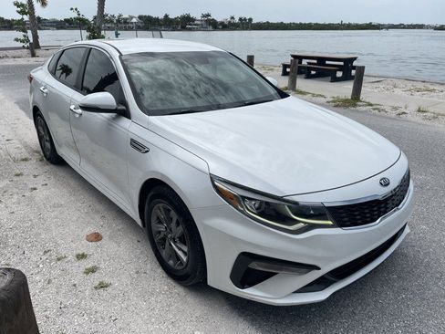 Used 2019 Kia Optima LX FWD image 33