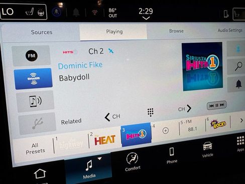 New 2027 Chrysler Pacifica Select FWD image 28