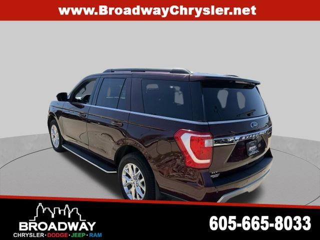 Used 2020 Ford Expedition XLT w/ Equipment Group 202A AWD/4WD image 8