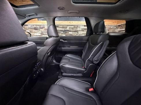 Used 2024 Hyundai Palisade Limited AWD/4WD image 37