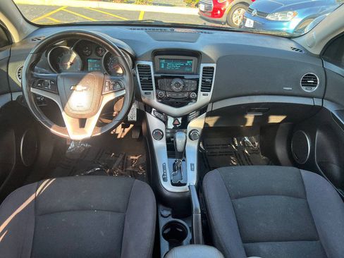 Used 2014 Chevrolet Cruze LT w/ All-Star Edition FWD image 28