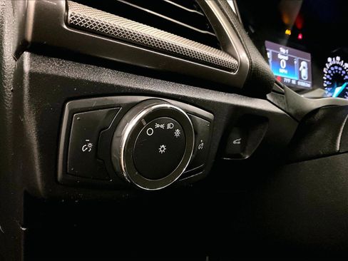 Used 2017 Ford Fusion SE image 30