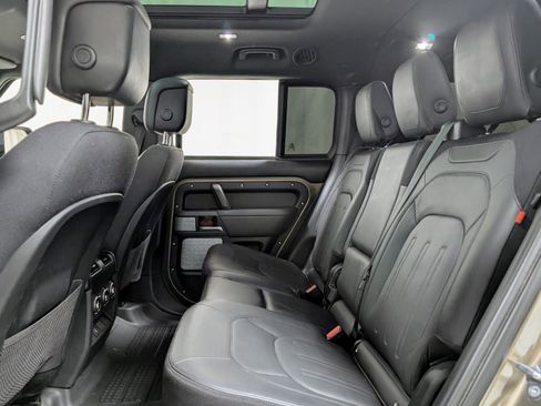 Used 2023 Land Rover Defender 130 X AWD/4WD image 18