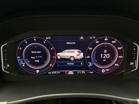 Used 2019 Volkswagen Atlas SEL R-Line image 24