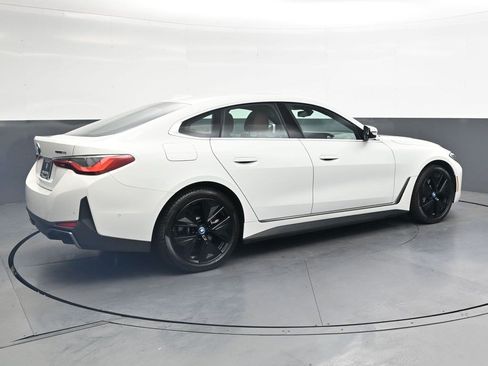 Used 2023 BMW i4 eDrive35 w/ Premium Package RWD image 4