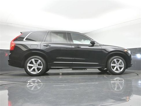 Used 2023 Volvo XC90 B5 Core image 43