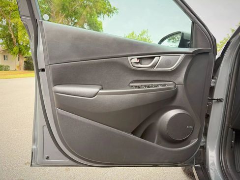 Used 2021 Hyundai Kona Ultimate w/ Cargo Package image 22