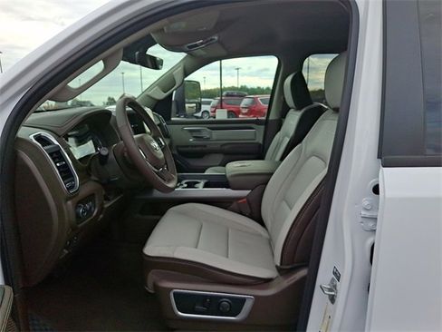 New 2026 RAM 1500 Laramie w/ Trailer Tow Group image 16