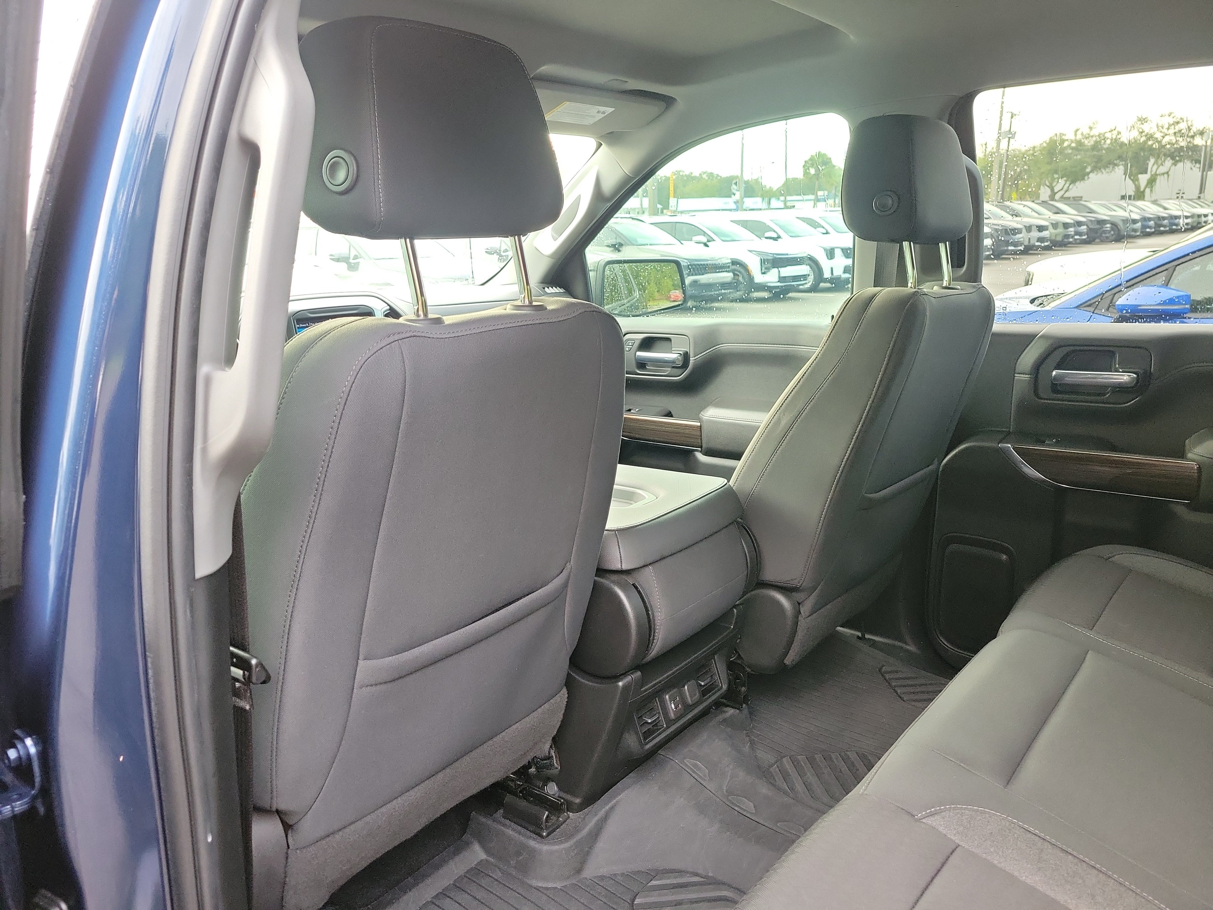 Used 2022 Chevrolet Silverado 1500 RST AWD/4WD image 13