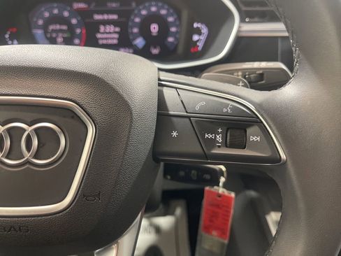 Used 2025 Audi Q3 2.0T Premium image 23