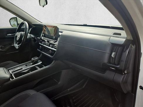 Used 2022 Nissan Pathfinder SV w/ Cargo Package image 21