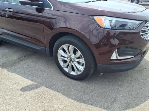 Certified 2024 Ford Edge Titanium AWD/4WD image 4