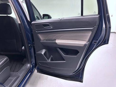 Used 2023 Volkswagen Atlas SE image 17