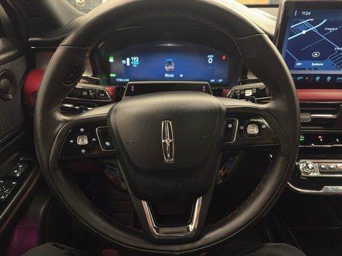 Used 2025 Lincoln Corsair Grand Touring w/ Equipment Group 302A image 23