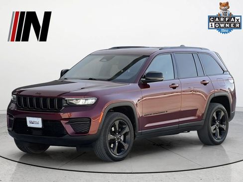 Used 2022 Jeep Grand Cherokee Altitude AWD/4WD image 1