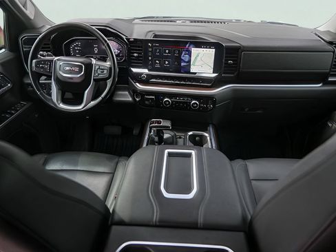 Used 2022 GMC Sierra 1500 SLT AWD/4WD image 28