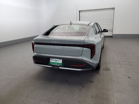 Used 2025 Kia K4 FWD image 7