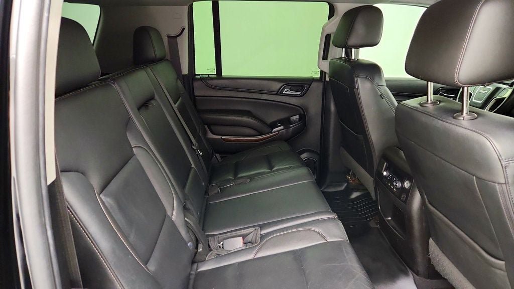 Used 2019 GMC Yukon XL SLT w/ Open Road Package AWD/4WD image 25