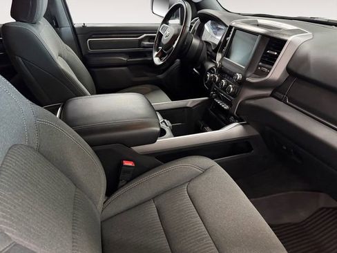 Used 2022 RAM 1500 Big Horn AWD/4WD image 4