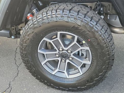 New 2026 Jeep Gladiator Mojave image 20