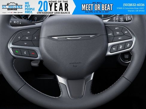 New 2027 Chrysler Pacifica Select FWD image 22