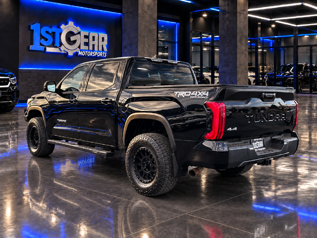 Used 2022 Toyota Tundra SR5 AWD/4WD image 8