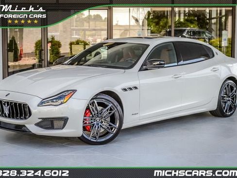 Used 2021 Maserati Quattroporte S GranSport Q4 AWD/4WD image 1