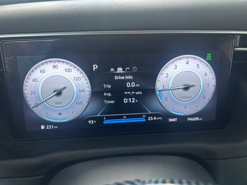 Used 2022 Hyundai Santa Cruz Limited AWD/4WD image 18
