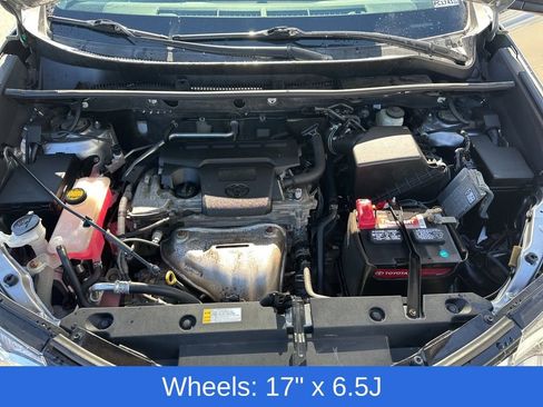 Used 2016 Toyota RAV4 LE image 27