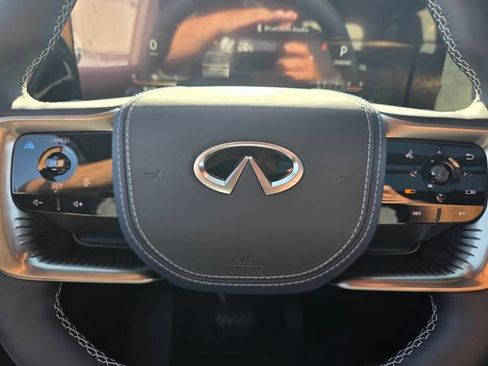 New 2026 INFINITI QX80 4WD w/ Sport Exterior Package image 32