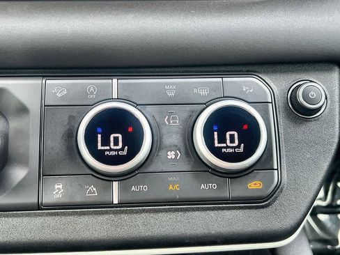 Certified 2024 Land Rover Defender 110 S AWD/4WD image 26