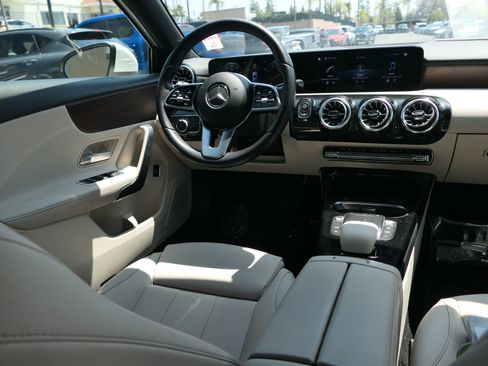 Used 2022 Mercedes-Benz A 220 image 26