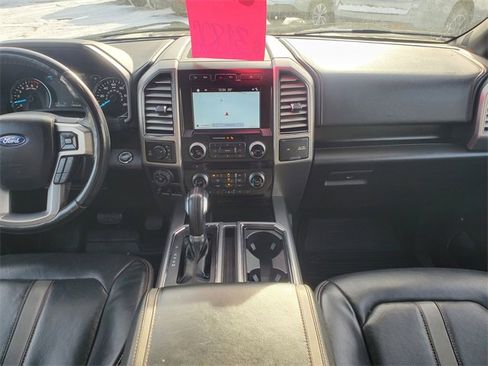 Used 2018 Ford F150 Platinum w/ Equipment Group 701A Luxury image 15