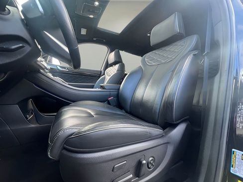 Used 2021 Hyundai Palisade Calligraphy image 8