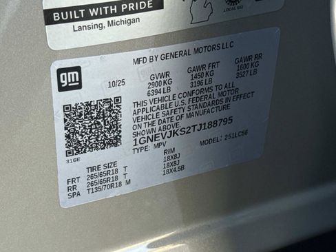 New 2026 Chevrolet Traverse Z71 w/ Driver Confidence Package image 18