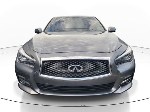 Used 2017 INFINITI Q50 Signature Edition RWD image 2