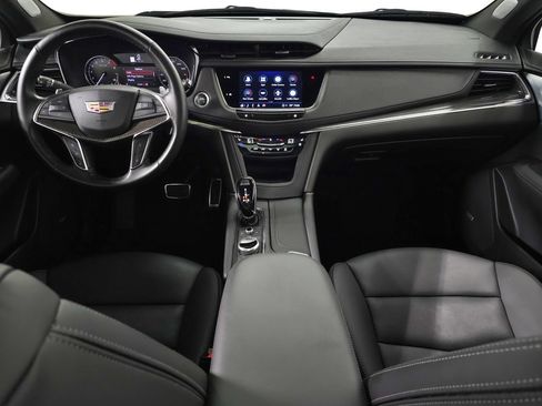 Certified 2023 Cadillac XT5 Sportv AWD/4WD image 17