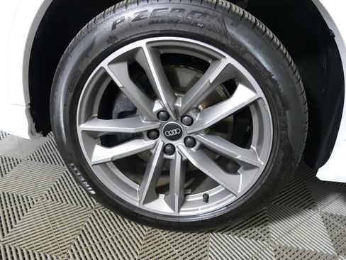 Used 2023 Audi Q3 2.0T Premium Plus w/ Premium Plus Package AWD/4WD image 9
