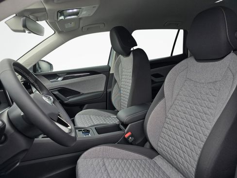 New 2026 Volkswagen Tiguan S AWD/4WD image 19