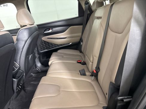 Used 2019 Hyundai Santa Fe FWD image 25