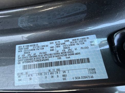 Used 2024 Ford F250 Lariat w/ Sport Appearance Package image 44