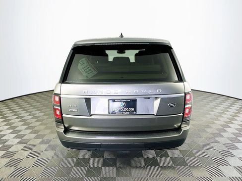 Used 2019 Land Rover Range Rover HSE image 9